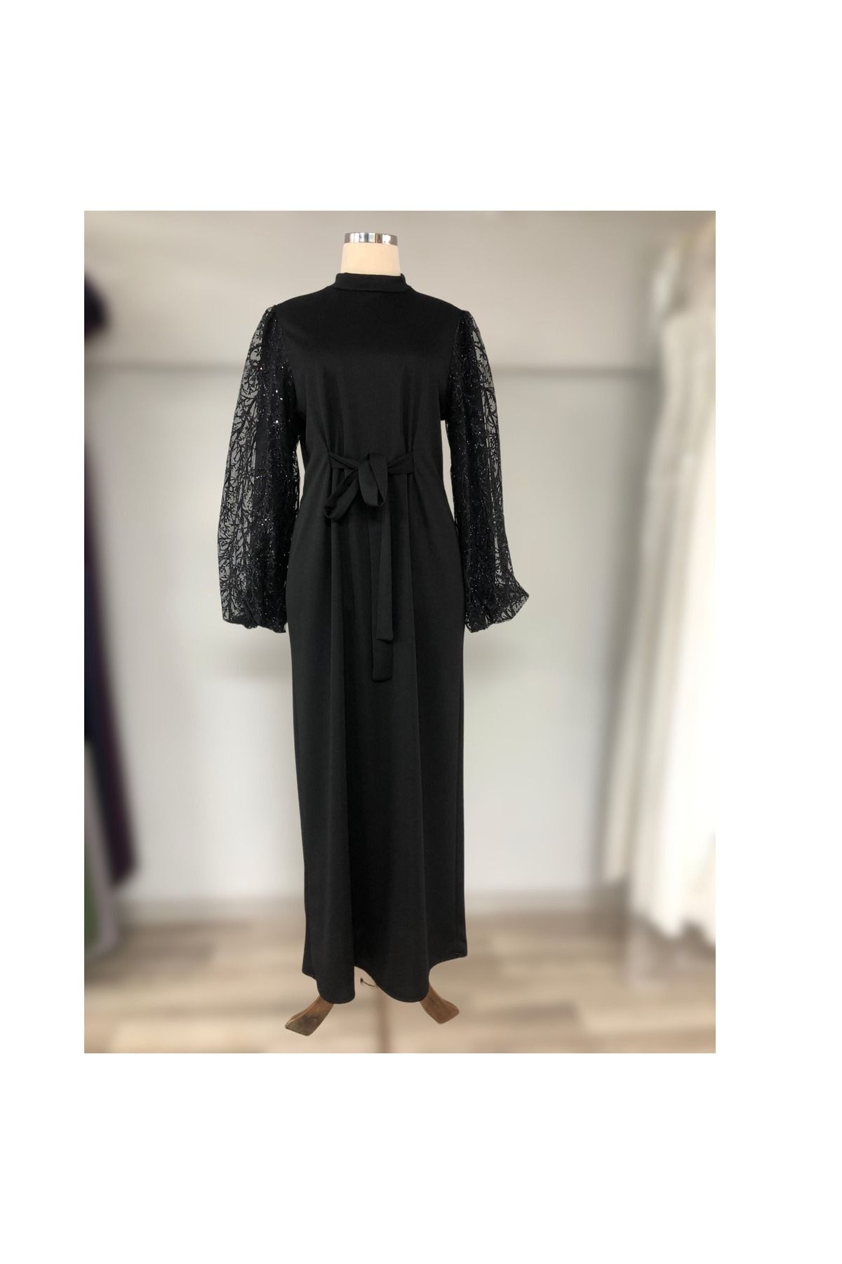 Siyah Kolları Sim İşlemeli Özel Gün - Mezuniyet Elbise