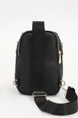 Çapraz Sırt Çantası