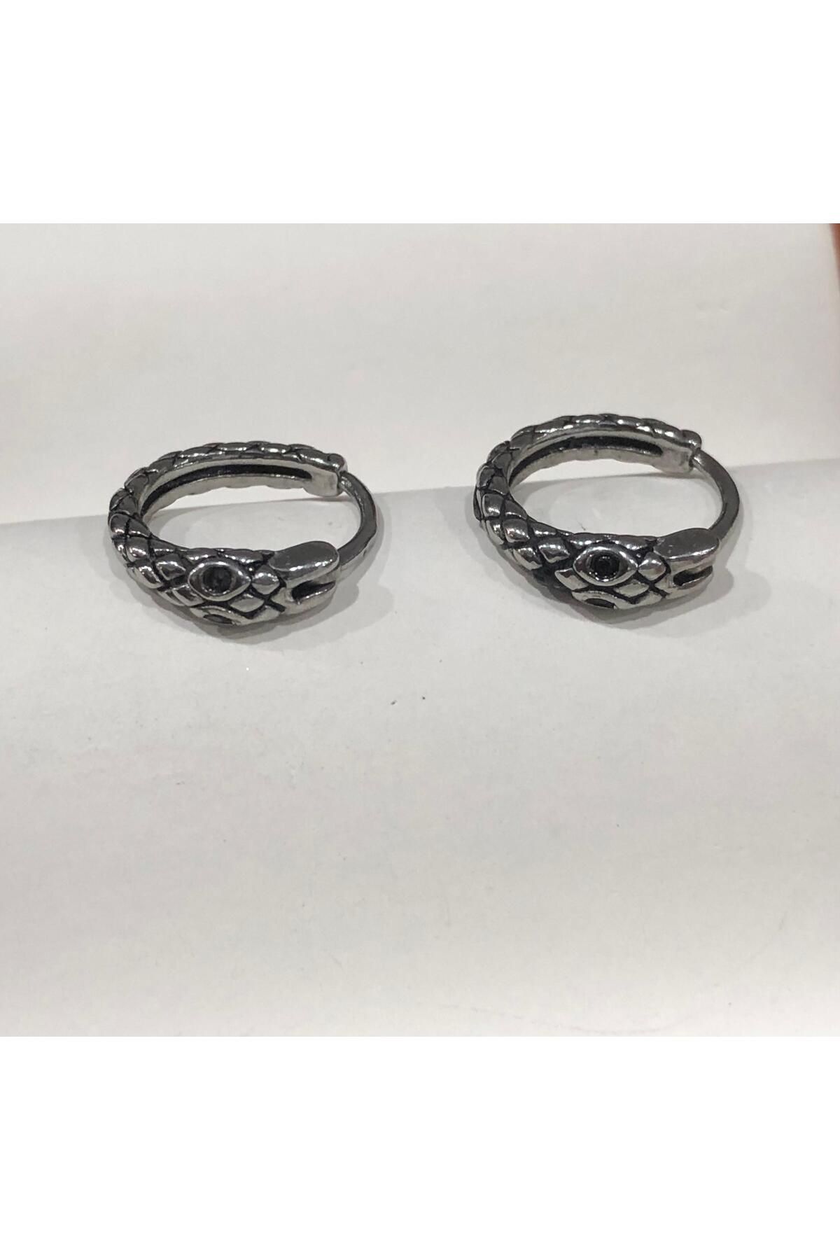 Stainless Steel Erkek Desenli ve Sallantılı Çelik Küpe