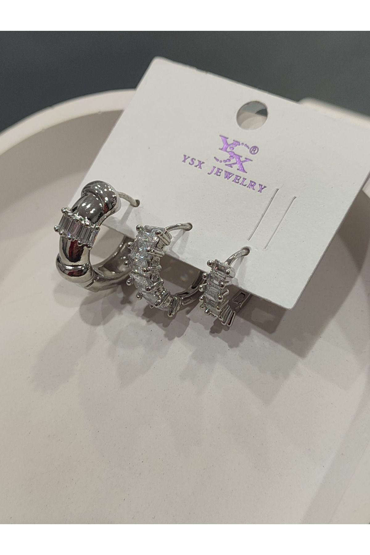 Bijuteri Gümüş Taşlı - İncili - Kalp ve Kelebek Desenli Sallantılı Çoklu Metal Kadın Küpe Jewelry