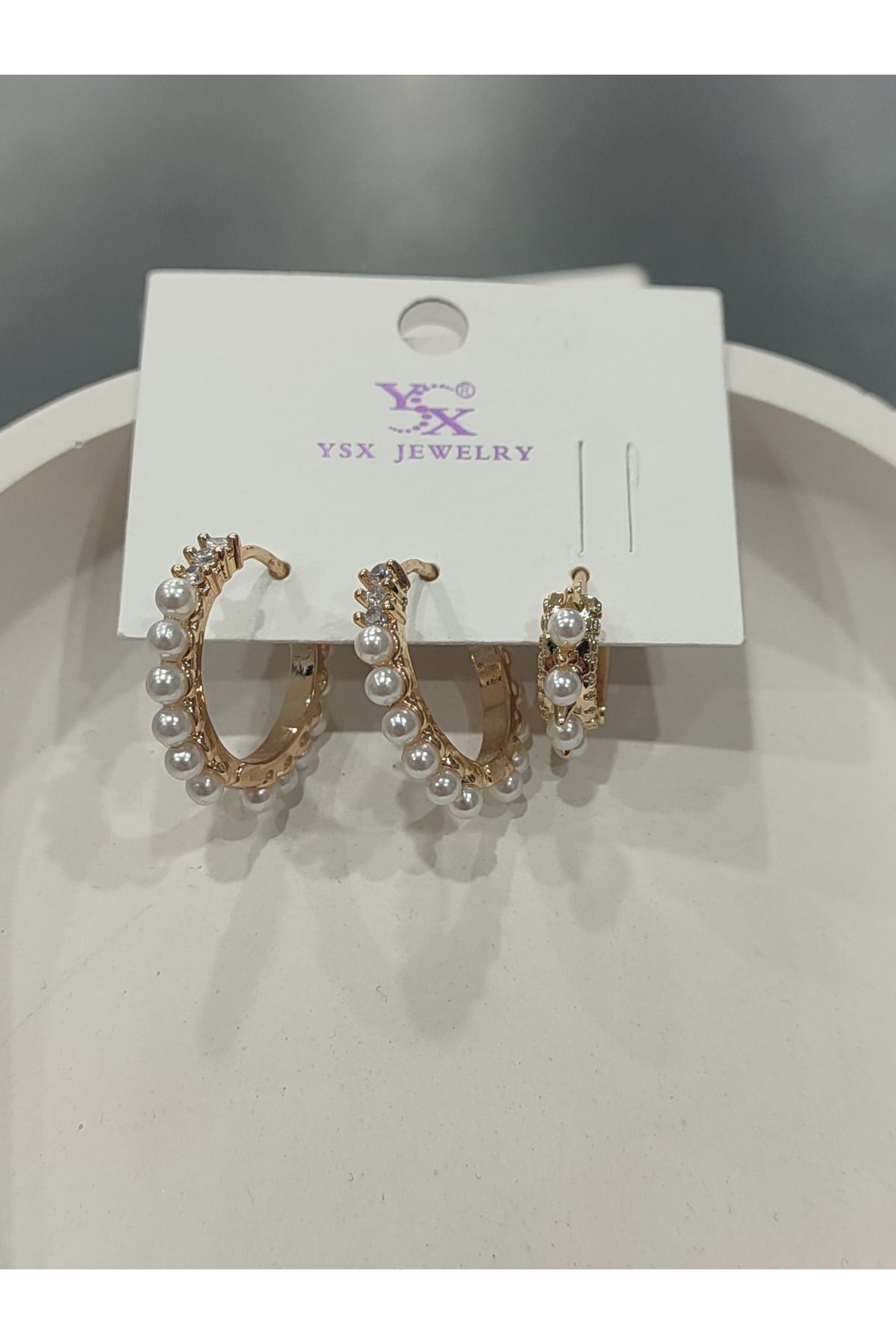 Bijuteri Gold Taşlı - İncili - Kalp ve Kelebek Desenli Sallantılı Çoklu Metal Kadın Küpe Jewelry