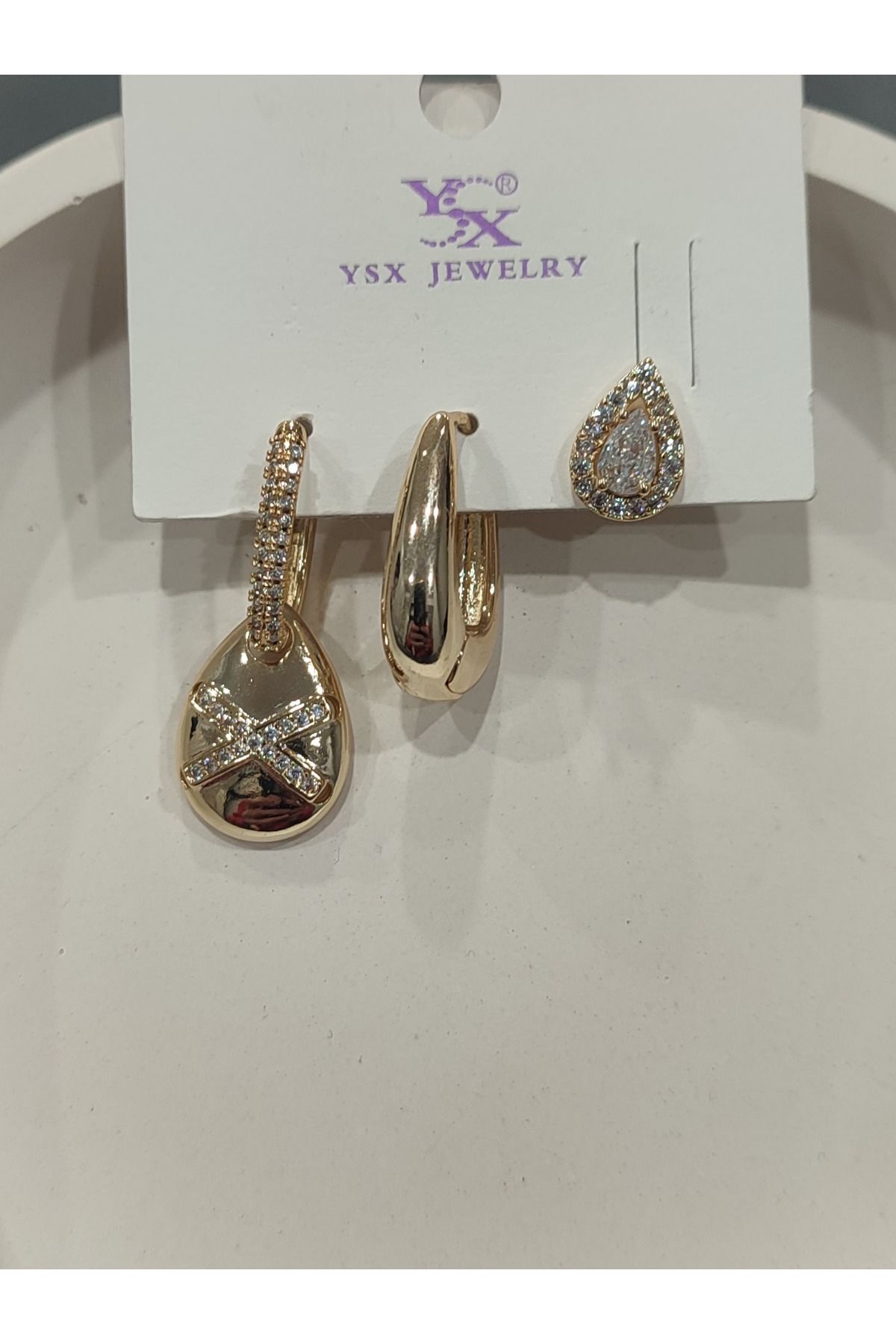 Bijuteri Gold Taşlı - İncili - Kalp ve Kelebek Desenli Sallantılı Çoklu Metal Kadın Küpe Jewelry