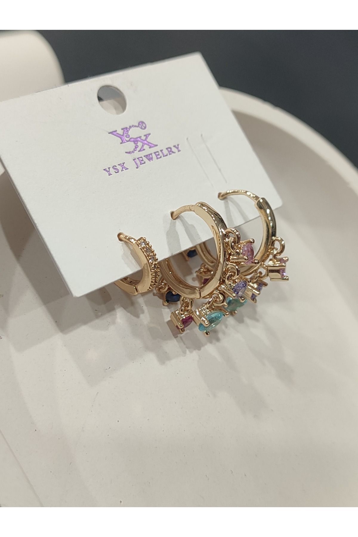 Bijuteri Gold Taşlı - İncili - Kalp ve Kelebek Desenli Sallantılı Çoklu Metal Kadın Küpe Jewelry