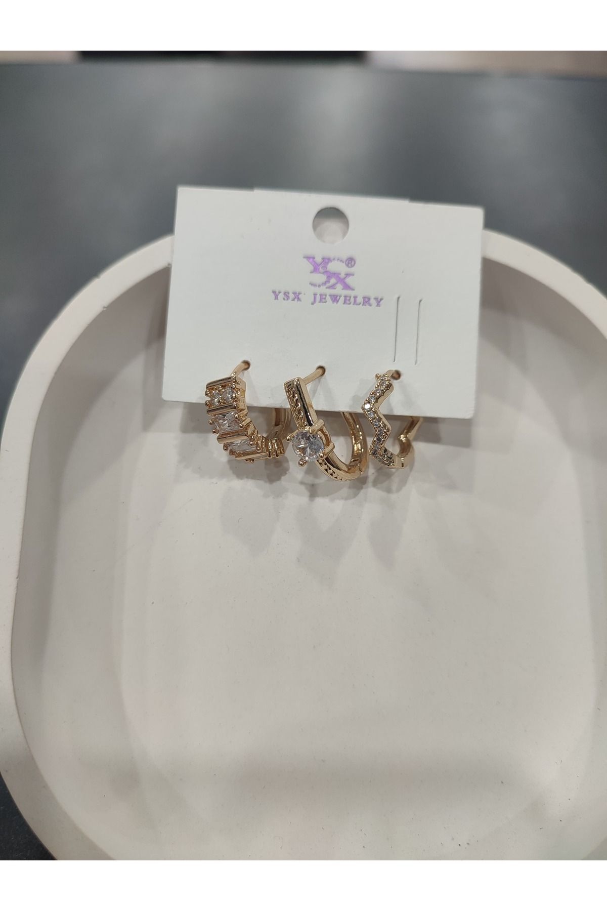 Bijuteri Gold Taşlı - İncilii Sallantılı Çoklu Metal Kadın Küpe Jewelry