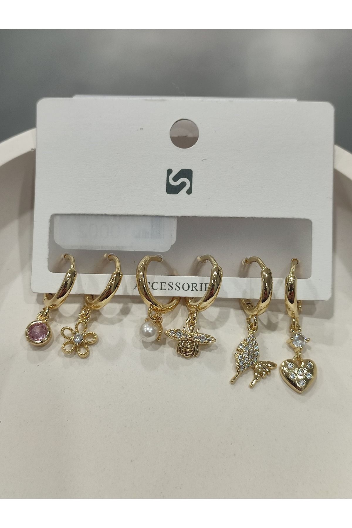 Bijuteri Gold Taşlı - İncilii Sallantılı Çoklu Metal Kadın Küpe Jewelry