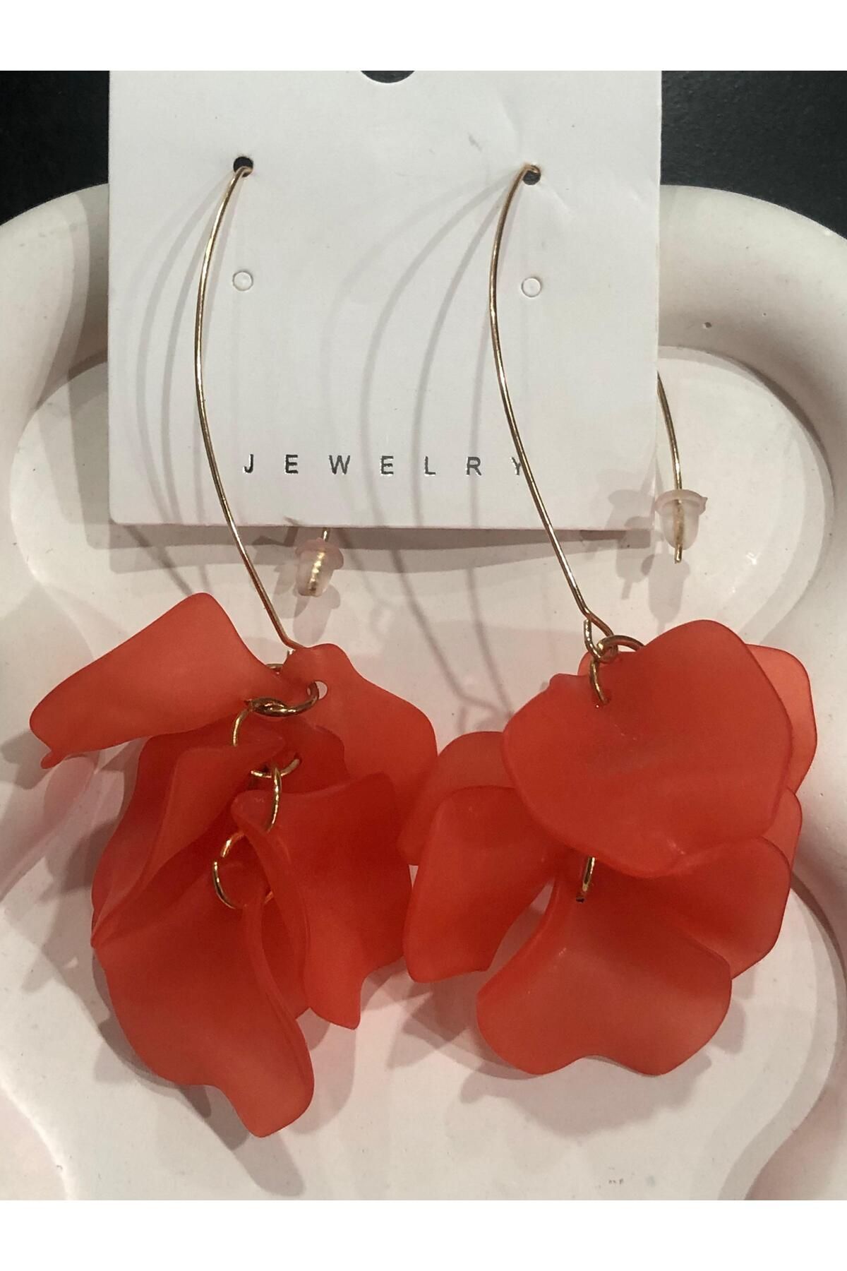 Bijuteri Gold Renkli Tüylü - Boncuklu ve İncili Desenli Metal Kadın Küpe Jewelry